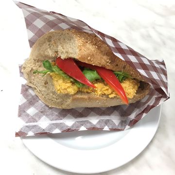 Obrázek Bageta s kuřecím stripsem