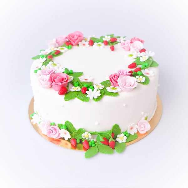 Obrázek z Narozeninový dort s pařížskou šlehačkou